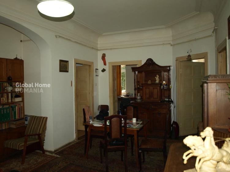 Apartament cu 3 camere decomandat în Armeneasca