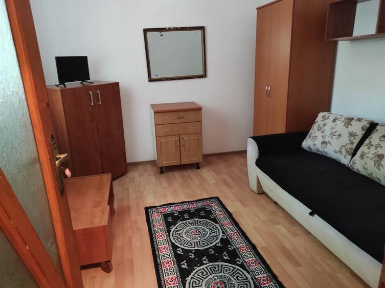 Garsonieră semidecomandată în Buziașului