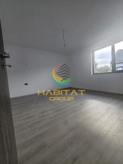 Duplex cu 3 camere cu Canalizare în Central