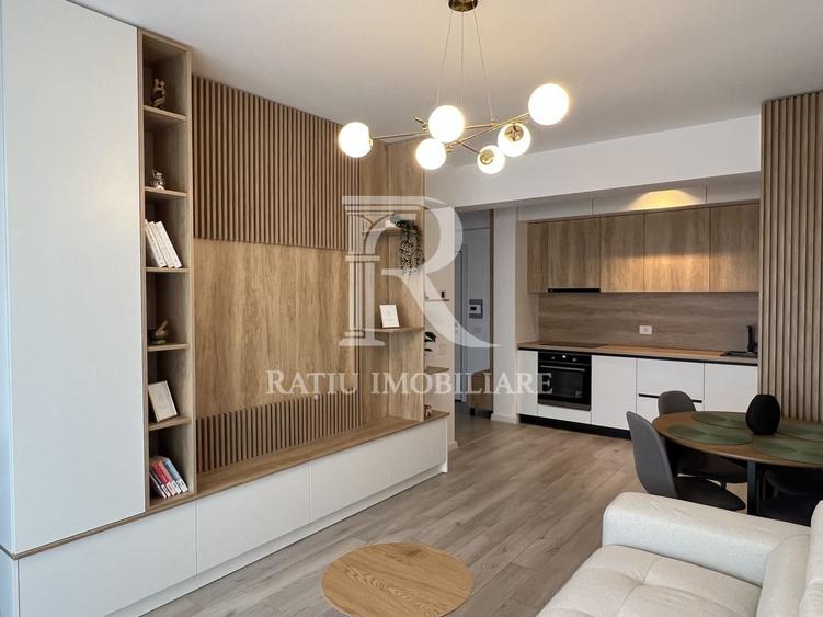 Apartament cu 3 camere decomandat, mobilat în Calea Aradului