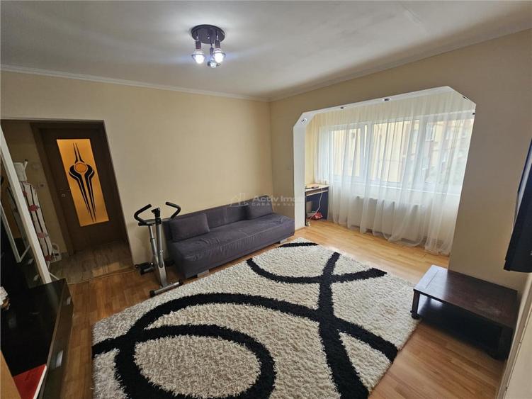 Apartament cu 2 camere semidecomandat în Nord