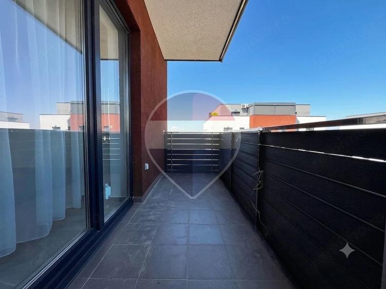 Apartament cu 3 camere decomandat în Avantgarden