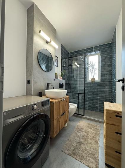 Apartament cu 2 camere decomandat în Chinteni