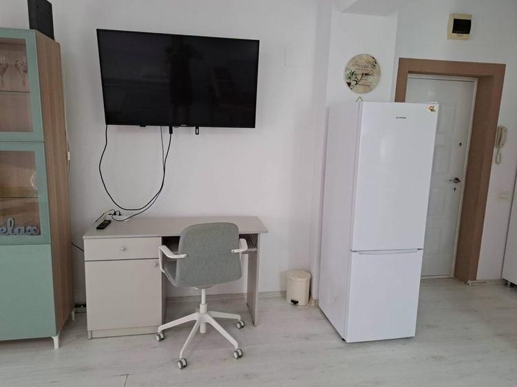 Apartament cu 2 camere nedecomandat în Central