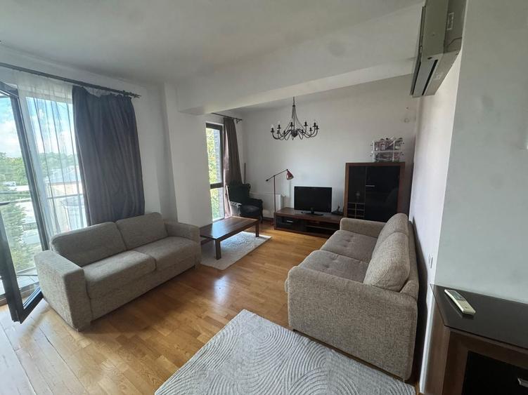 Apartament cu 3 camere decomandat în Kiseleff
