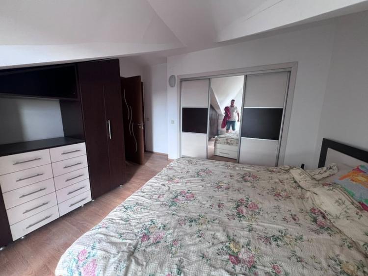 Apartament cu 3 camere decomandat în George Enescu