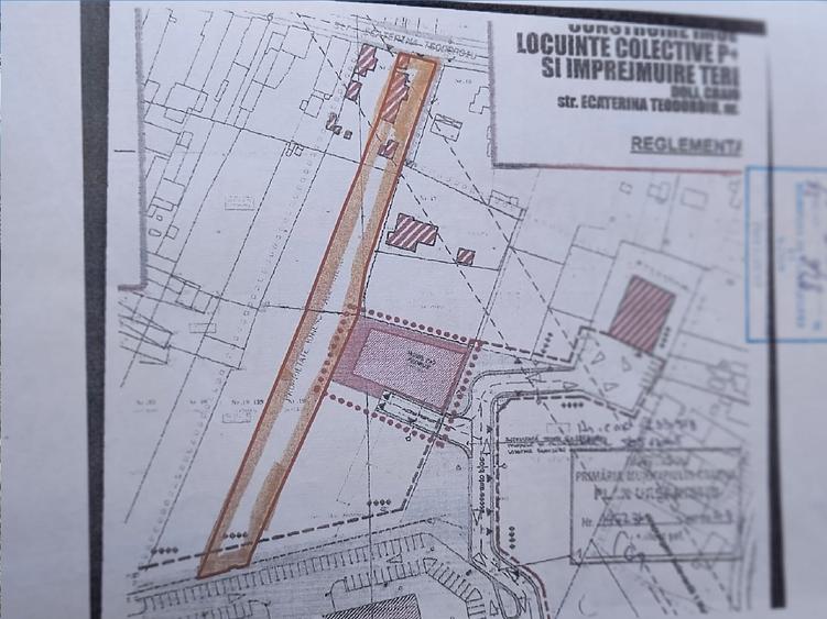 Teren Construcții intravilan de 3000 mp, în Central