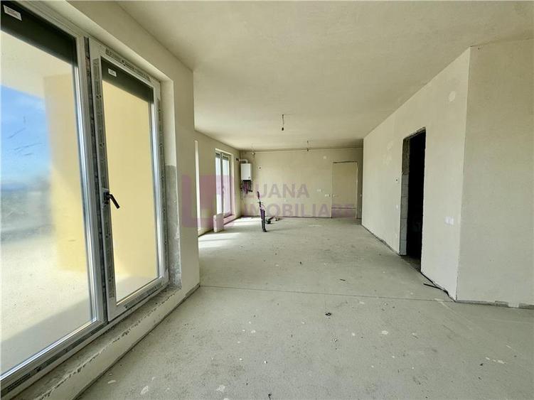 Apartament cu 2 camere decomandat în Turnișor