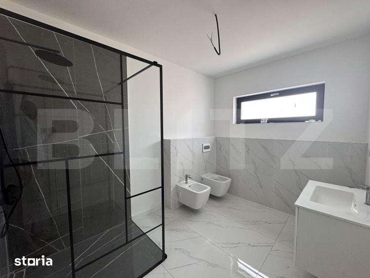 Casă cu 4 camere cu Teren 240 Mp în Central