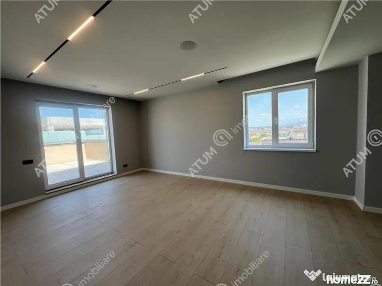 Apartament cu 3 camere decomandat în Piața Cluj