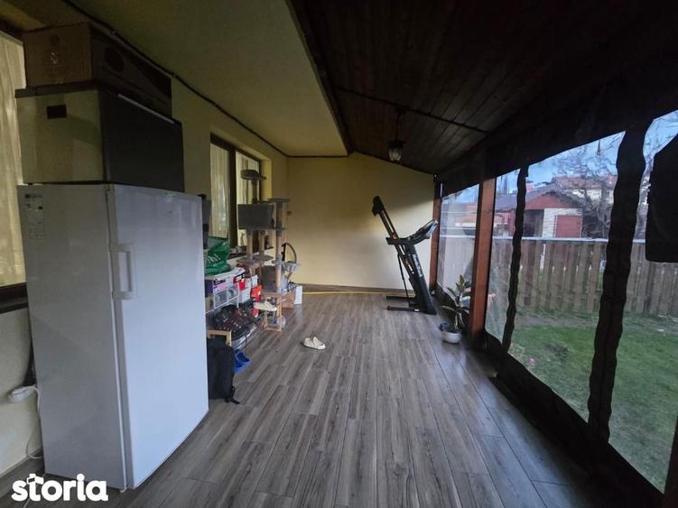 Casă cu 3 camere cu Teren 232 Mp în Central