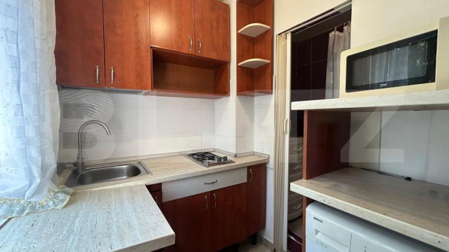 Apartament cu 2 camere semidecomandat în Rogerius