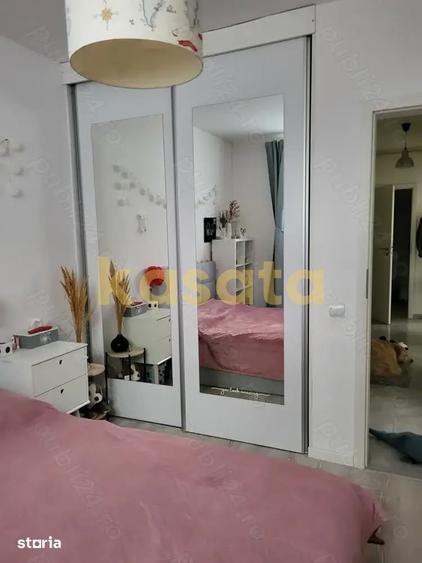 Apartament cu 3 camere, mobilat în Titan