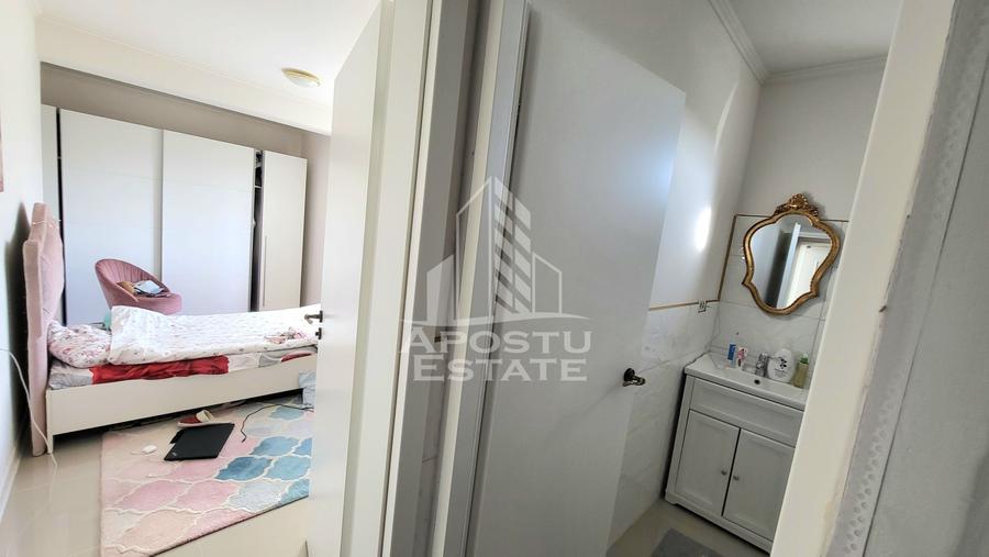 Duplex cu 6 camere cu Teren 350 Mp în Ghiroda