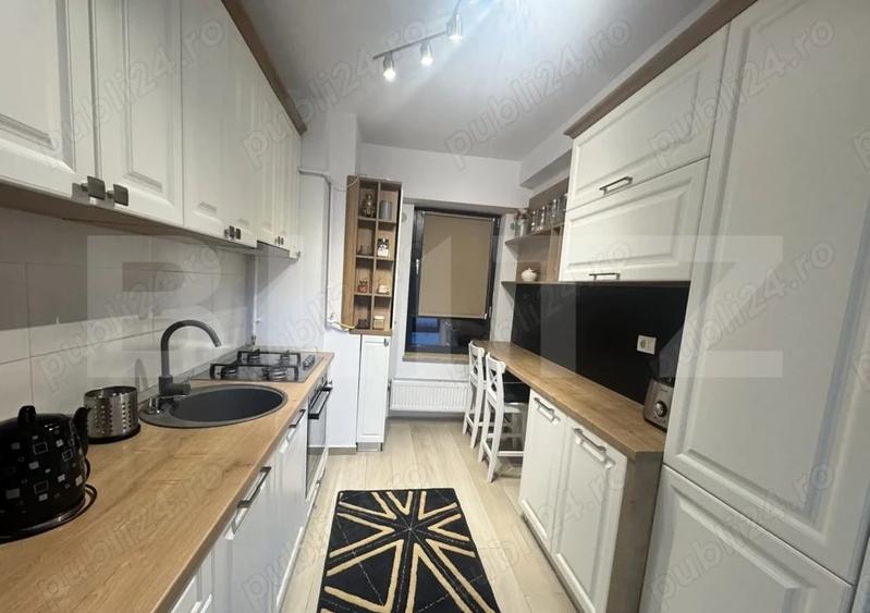Apartament cu 3 camere decomandat, mobilat în Cug