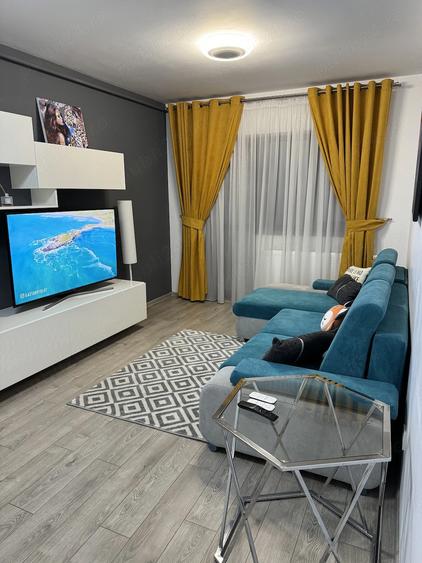 Apartament cu 2 camere decomandat în Cug