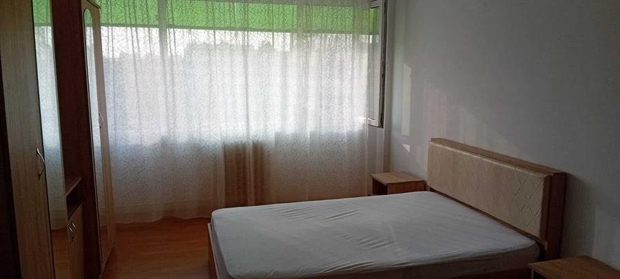 Garsonieră decomandată în Gară
