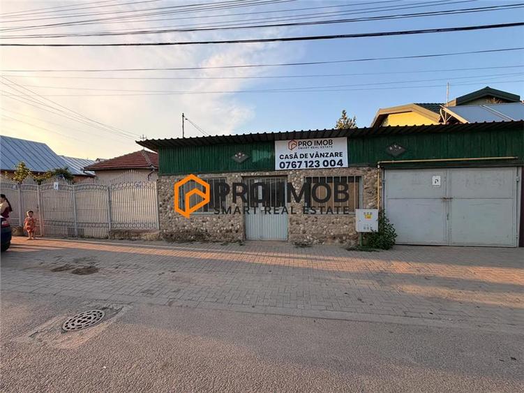 Casă individuală cu 3 camere cu Canalizare în Mărăcineni