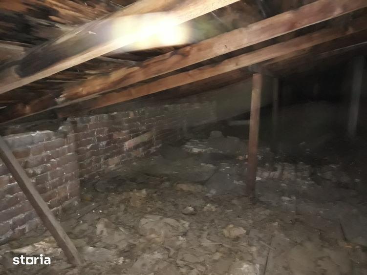 Apartament cu 3 camere în Armeneasca