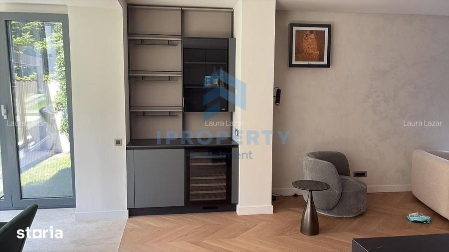 Apartament cu 4 camere în Central
