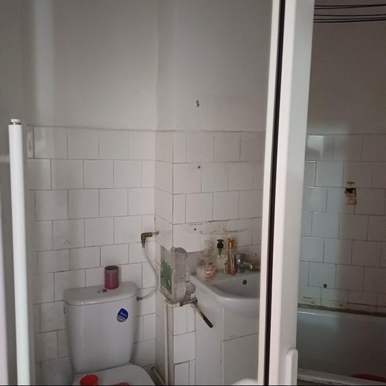 Apartament cu 2 camere decomandat în Vlahuță