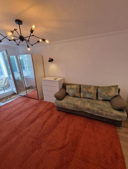 Apartament cu 2 camere decomandat în 7 Noiembrie