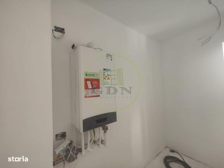 Casă cu 4 camere în Podari