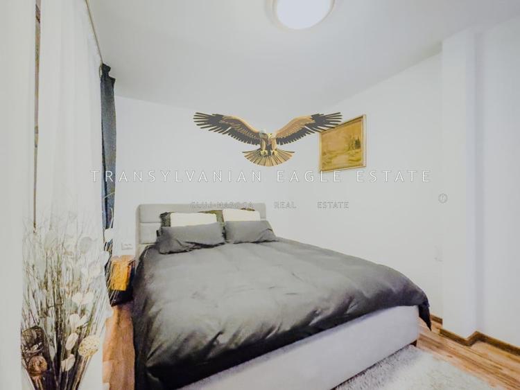 Apartament cu 2 camere decomandat, mobilat în Semicentral