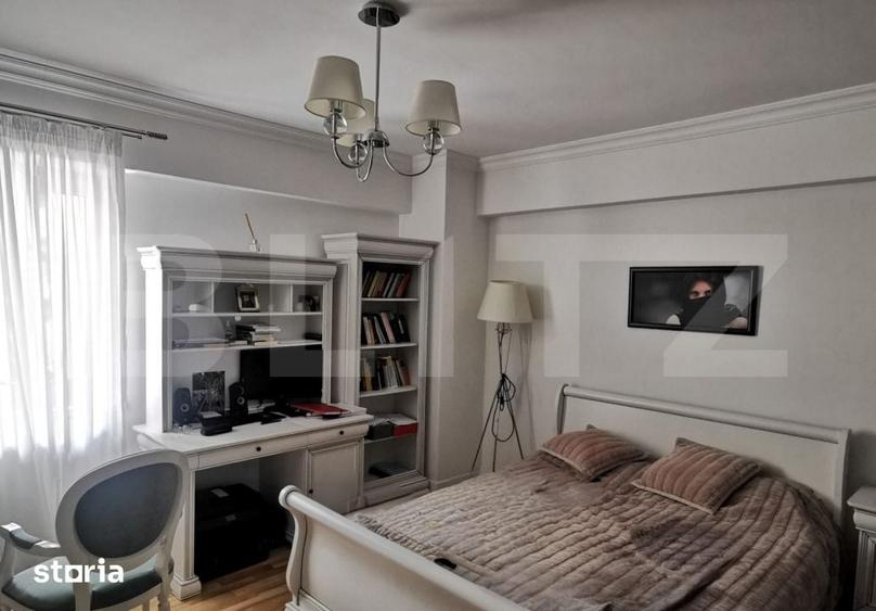 Apartament cu 4 camere semidecomandat în George Enescu