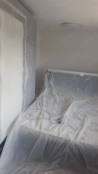 Casă cu Teren 450 Mp în Guruieni