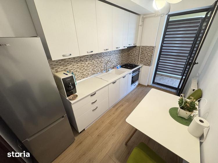 Apartament cu 2 camere decomandat în Tomis Plus