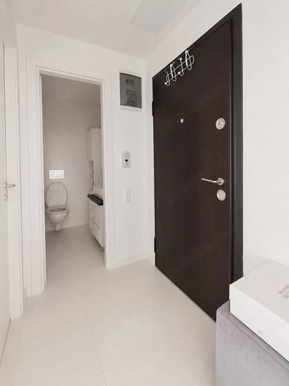 Apartament cu 4 camere decomandat în Pipera