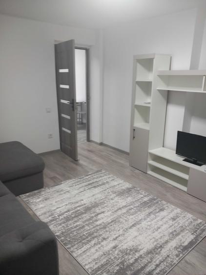 Garsonieră decomandată în Unirii
