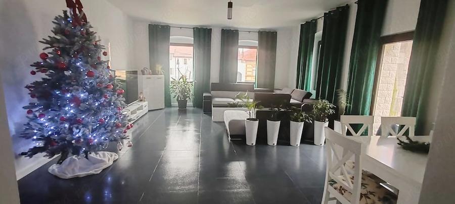 Casă cu 4 camere cu Teren 3171 Mp în Bod