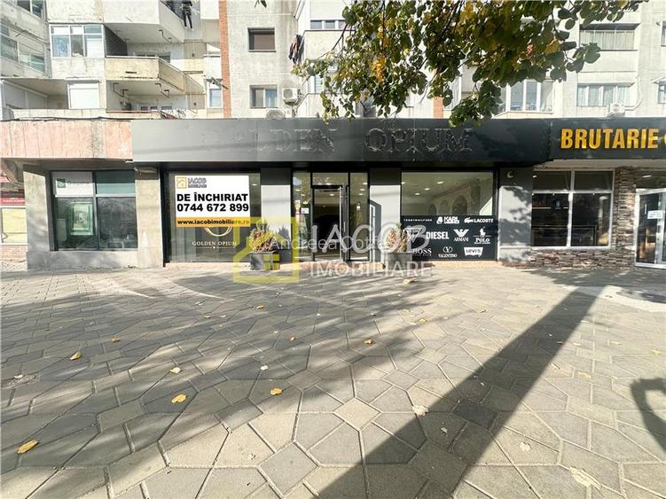 Spatiu comercial de inchiriat – Stefan cel Mare 7, Bacau