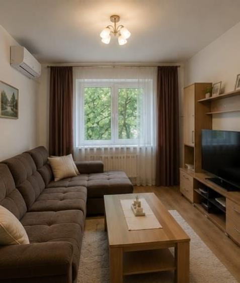 Inchiriez apartament cu 3 camere - 4
