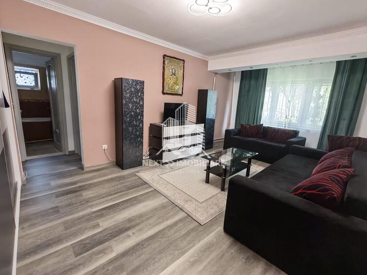 Apartament cu 2 camere semidecomandat, mobilat în Casa de Cultură