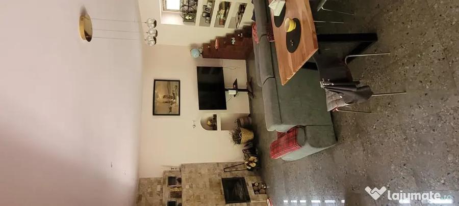 Casă cu 3 camere în Central