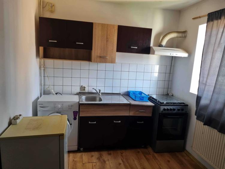 Inchiriez apartament 2 camere(persoana fizica) - 1