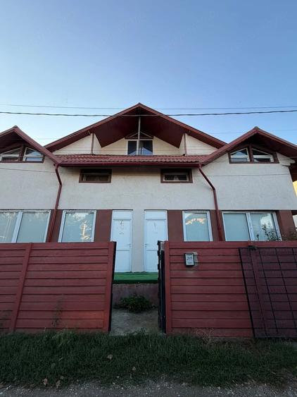 Casă cu 1 camere cu Teren 450 Mp în Central