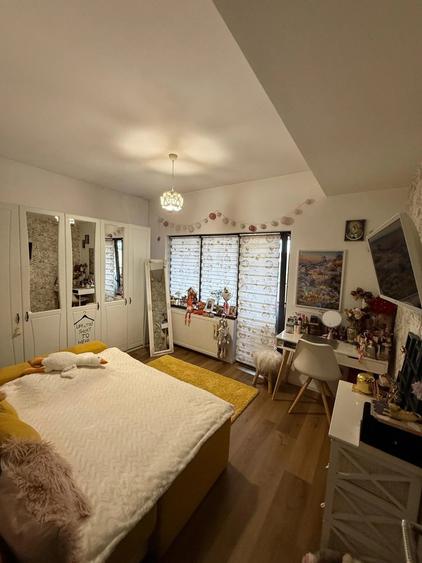 Apartament cu 3 camere decomandat în Valea Lupului