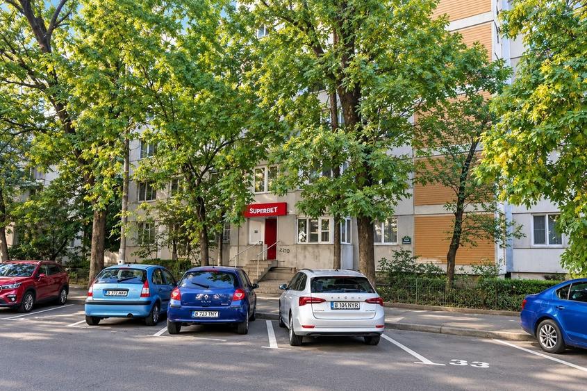 Spațiu comercial, de 33.290000915527 mp, în Crângași