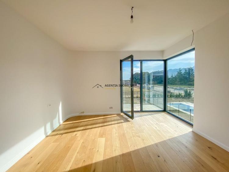 Casă individuală cu 5 camere cu Piscina în Corbeanca