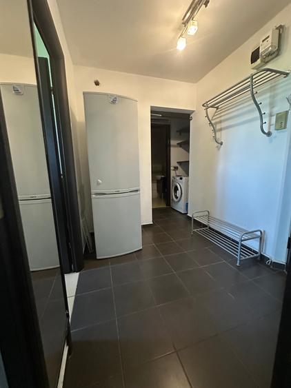 Apartament cu 2 camere decomandat în Drumul Taberei