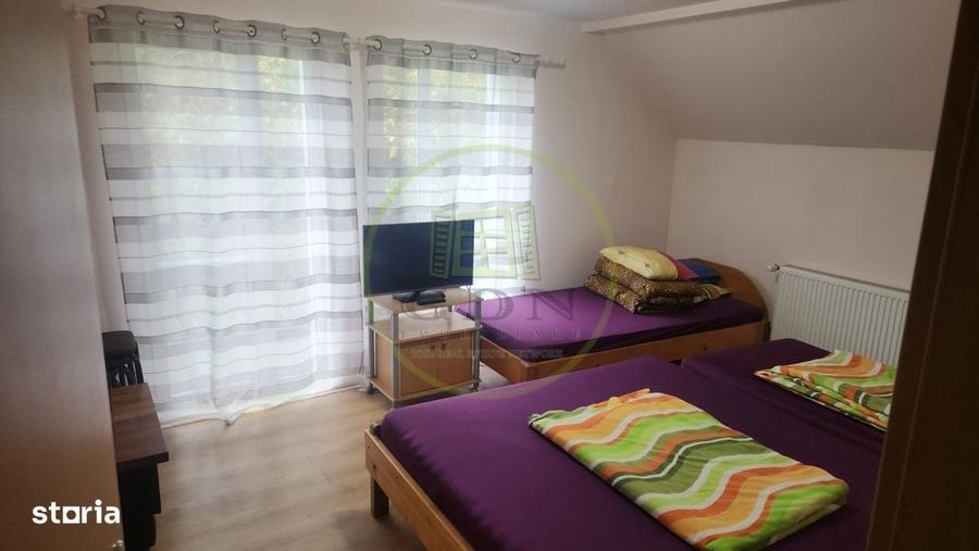 Casă cu 4 camere cu Teren 500 Mp în Central