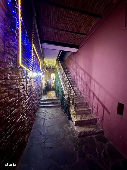 Spațiu comercial, de 150 mp, în Centrul Istoric
