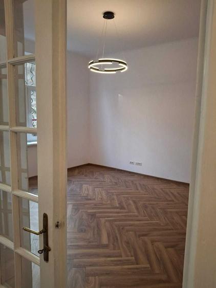 Apartament 2 camere de vânzare, vilă, parter, curte, încălzire în pardoseală - 5