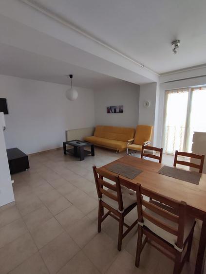 Apartament cu 2 camere decomandat în Elisabetin