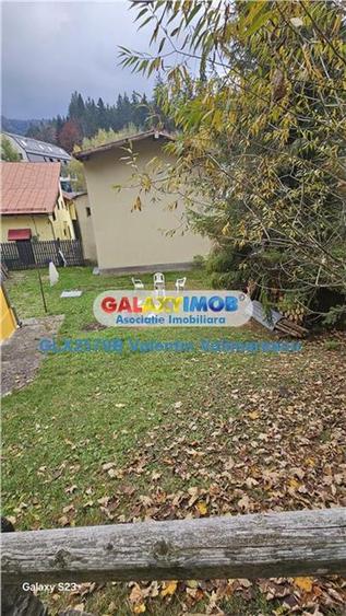 Casă cu 3 camere cu Teren 50 Mp în Predeal