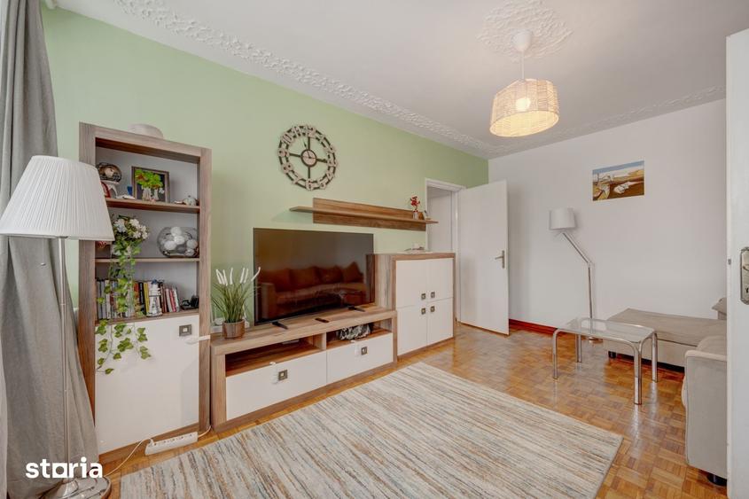Apartament cu 2 camere semidecomandat în 1 Mai